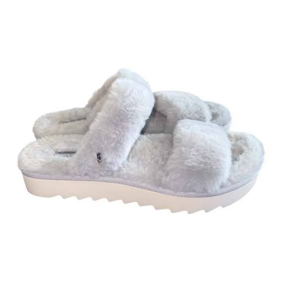 Koolaburra Fuzzy Slide Sandals - Picture 1 of 4